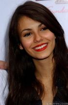 Victoria Justice : victoria_justice_1248053378.jpg