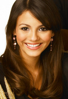 Victoria Justice : victoria_justice_1251052739.jpg