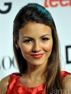 Victoria Justice : victoria_justice_1254733177.jpg