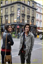 Victoria Justice : victoria_justice_1273369741.jpg