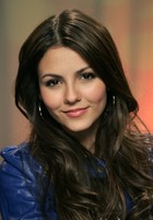 Victoria Justice : victoria_justice_1286044774.jpg