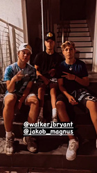 Walker Bryant : TI4U1600282212.jpg