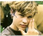 William Moseley : TI4U_u1136874613.jpg