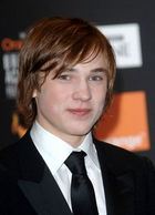 William Moseley : TI4U_u1140567708.jpg