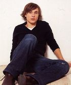 William Moseley : TI4U_u1150299895.jpg