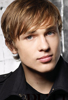 William Moseley : william-moseley-1339444989.jpg