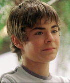 Zac Efron : SG_128950.jpg