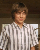 Zac Efron : SG_128952.jpg