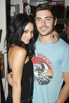 Zac Efron : TI4U1394394870.jpg