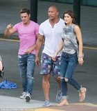 Zac Efron : TI4U1458354940.jpg