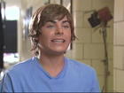 Zac Efron : TI4U_u1136010922.jpg