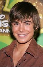 Zac Efron : TI4U_u1136484527.jpg