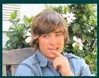 Zac Efron : TI4U_u1143862462.jpg