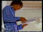 Zac Efron : TI4U_u1145726226.jpg