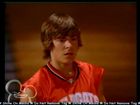 Zac Efron : TI4U_u1145726249.jpg