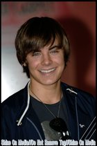 Zac Efron : TI4U_u1147627494.jpg