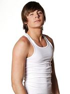 Zac Efron : TI4U_u1157747842.jpg