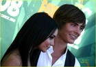 Zac Efron : TI4U_u1260904261.jpg