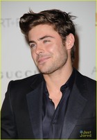 Zac Efron : zac-efron-1320722956.jpg