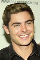 Zac Efron : zac-efron-1336973820.jpg