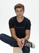 Zac Efron : zac-efron-1343206947.jpg