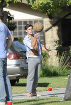 Zac Efron : zac-efron-1368083595.jpg