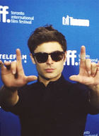 Zac Efron : zac-efron-1378605123.jpg