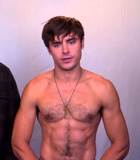 Zac Efron : zac-efron-1378658481.jpg