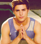 Zac Efron : zac-efron-1378659884.jpg