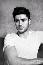 Zac Efron : zac-efron-1382203453.jpg