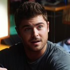 Zac Efron : zac-efron-1387289295.jpg