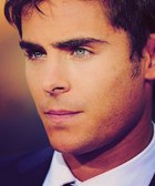 Zac Efron : zac-efron-1389907057.jpg