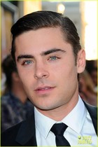 Zac Efron : zac-efron-1390316226.jpg