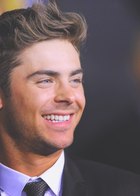 Zac Efron : zac-efron-1393010142.jpg