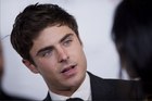 Zac Efron : zac-efron-1396976685.jpg