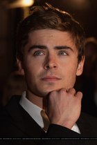 Zac Efron : zac-efron-1396976797.jpg