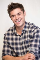 Zac Efron : zac-efron-1399426117.jpg