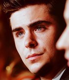 Zac Efron : zac-efron-1401723203.jpg