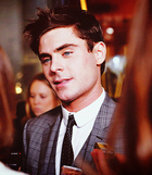 Zac Efron : zac-efron-1407414484.jpg