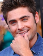 Zac Efron : zac-efron-1411604852.jpg