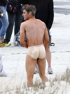 Zac Efron : zac-efron-1434054693.jpg