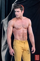 Zac Efron : zac-efron-1434054759.jpg