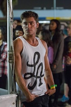 Zac Efron : zac-efron-1440888469.jpg