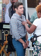 Zac Efron : zac-efron-1442084454.jpg