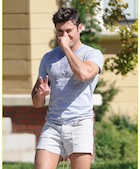 Zac Efron : zac-efron-1445982481.jpg