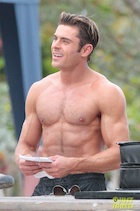 Zac Efron : zac-efron-1457657704.jpg