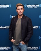 Zac Efron : zac-efron-1463600881.jpg