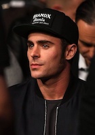 Zac Efron : zac-efron-1479056762.jpg