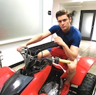 Zac Efron : zac-efron-1492808401.jpg