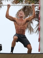 Zac Efron : zac-efron-1546120602.jpg